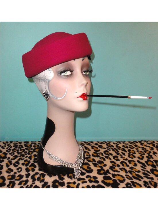 Vintage Bollman Fuchsia Wool Pillbox Hat w/ Feathers church hat retro pinup main image 9